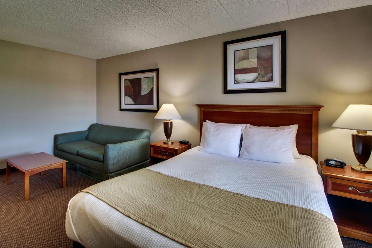 Best Western East Towne Suites Madison Eksteriør billede